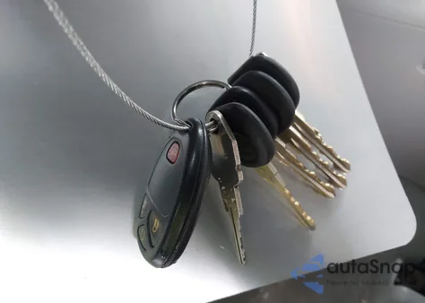 2010 Chevrolet Silverado 1500 Ltz from USA, damaged, VIN 3GCRKTE39AG199388